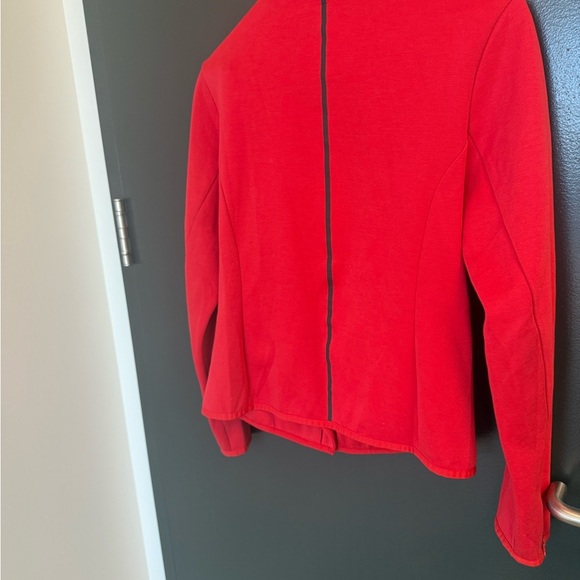 Puma X Ferrari M  zip up neoprene like feel Women's Bold Red Bomber Jacket EUC - Picture 13 of 15